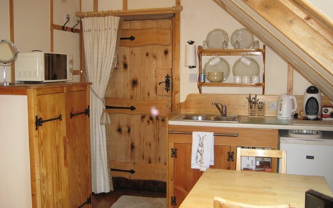 The Hayloft Retreat kitchenette